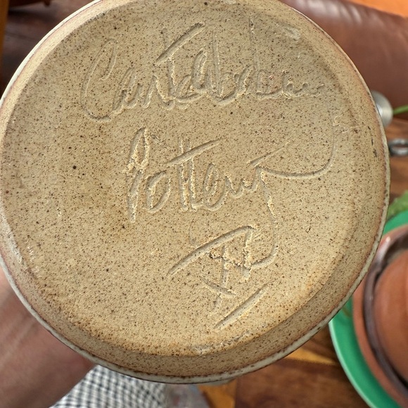 Handcrafted Canterbury Pottery Mug Becket - Picture 3 of 9